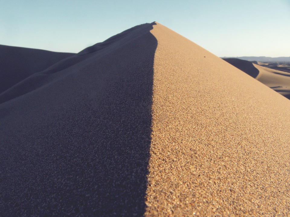Montón de arena o duna o n granos de arena